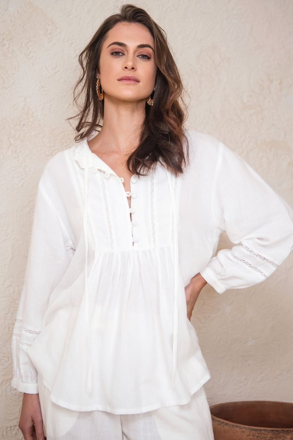 トップス LOHEN BICOLOR CORD BLOUSE white Louisa Blouse White Linen – House of Lacuna