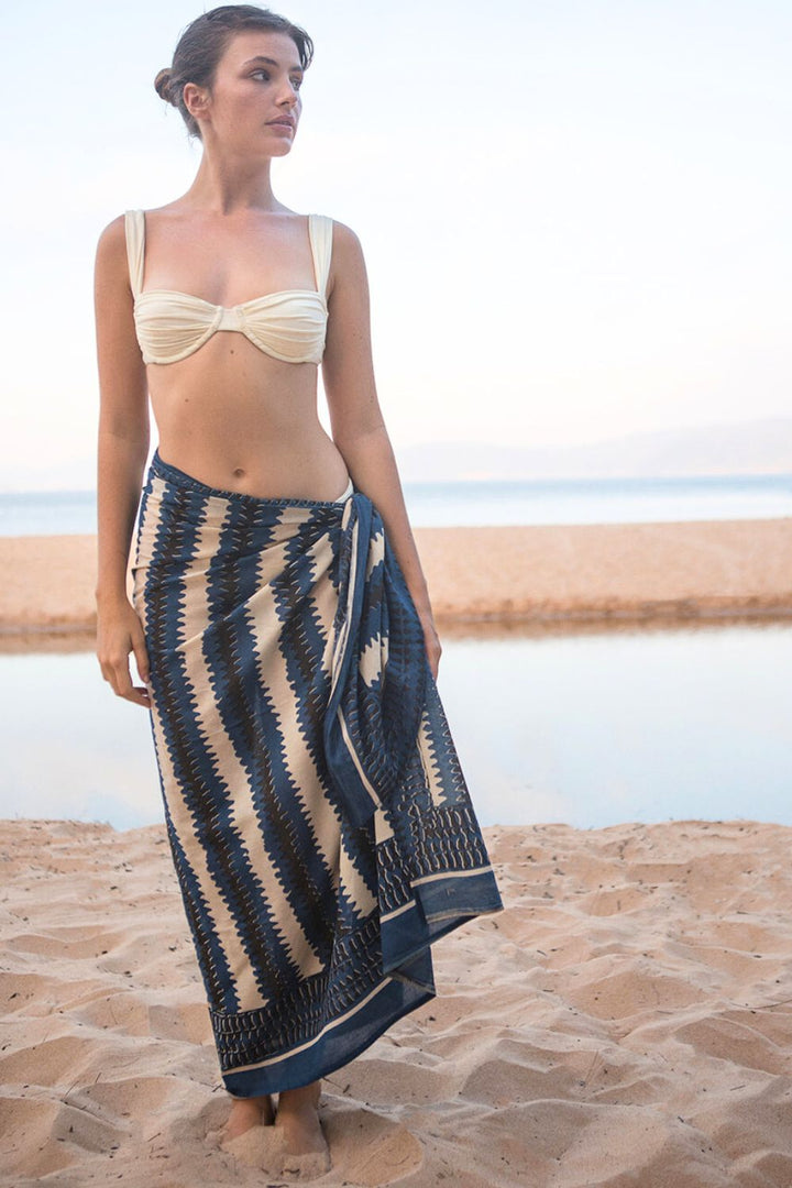 Sarong Blue Zigzag